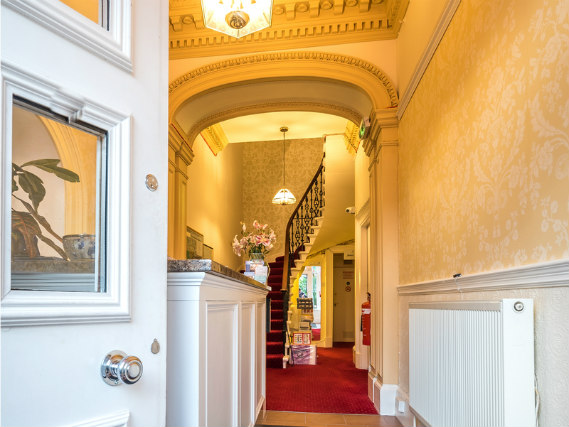 The entrance to Kelvin Hotel West End