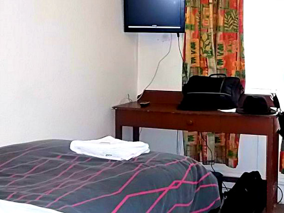 Single rooms at Victoria Station Hotel provide privacy