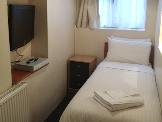 Single rooms at Princess Hotel provide privacy