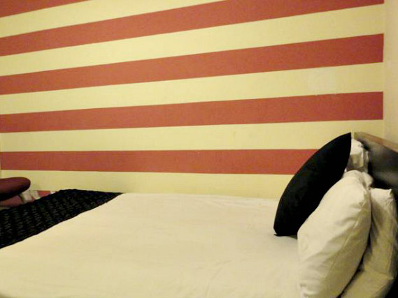 A double room at City View Hotel London is perfect for a couple