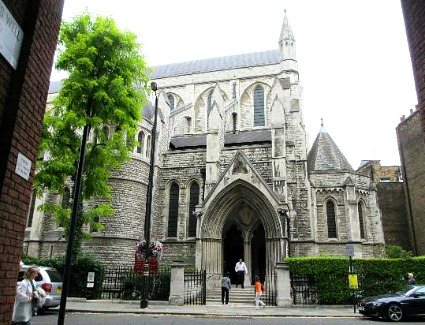 St Jamess Roman Catholic Church, London
