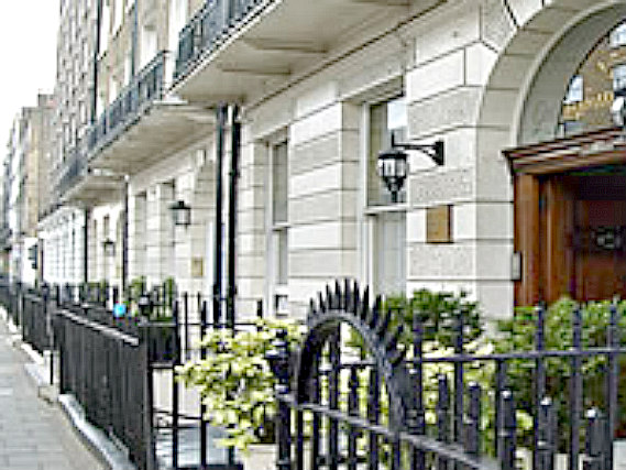 The Georgian Hotel is situated in a prime location in Marylebone close to Marylebone High Street