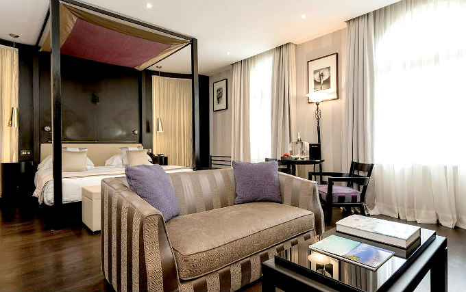 A double room at Baglioni Hotel