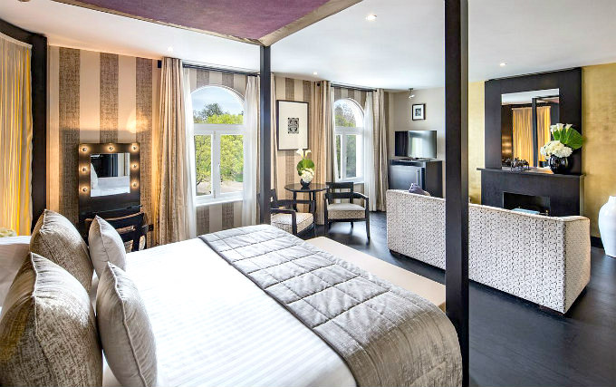 A typical double room at Baglioni Hotel