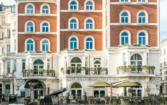 The exterior of Baglioni Hotel