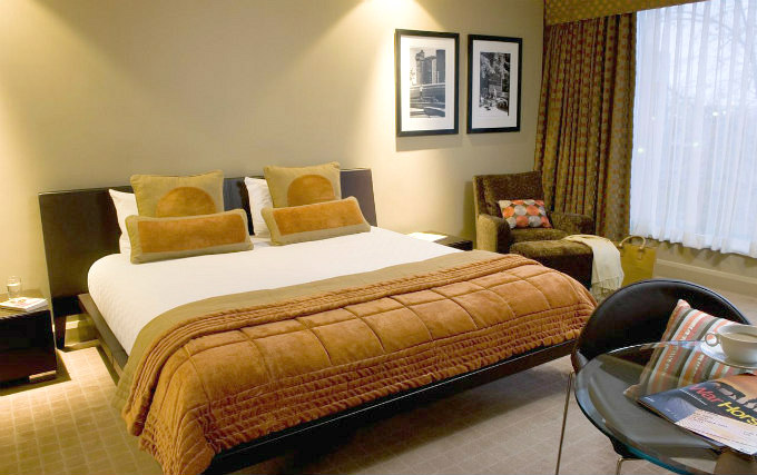 A double room at Radisson Edwardian Heathrow Hotel
