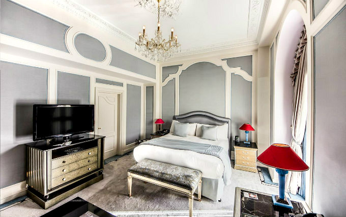 Double Room at Bentley Hotel London