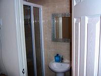 A typical shared shower room at The Romford Road Accommodation