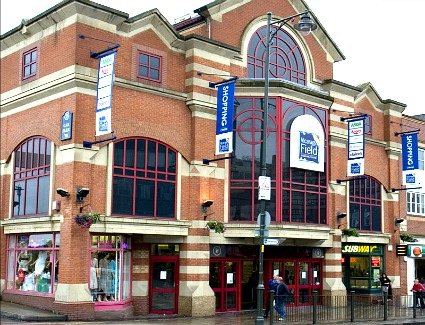 Vicarage Field Shopping Centre, London