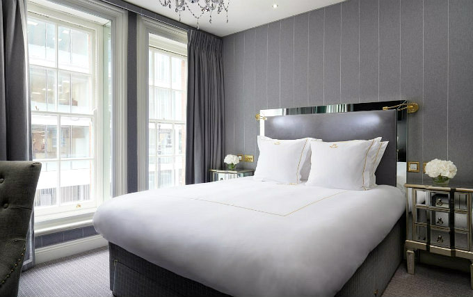 A double room at The Rubens at the Palace