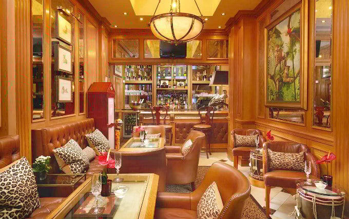 Bar at The Rubens at the Palace