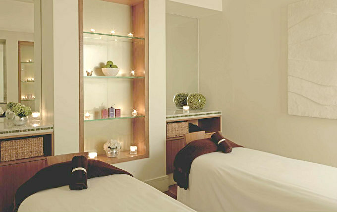 Twin room at Rocco Forte Brown's Hotel