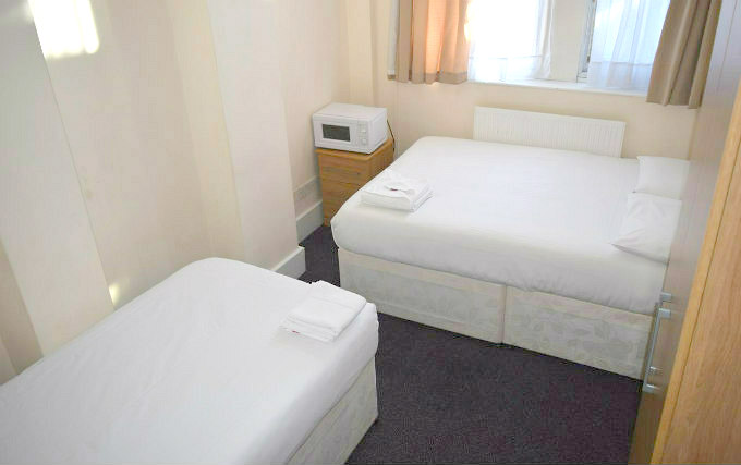 A comfortable triple room at York Hotel