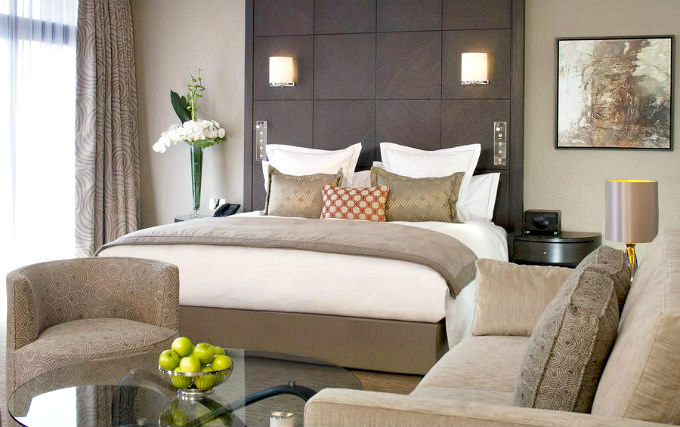 Double Room at Jumeirah Carlton Tower