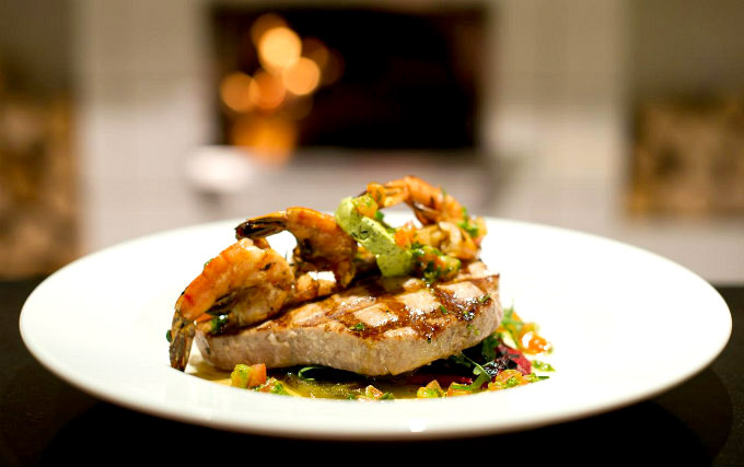 Enjoy a great breakfast at Holmes Hotel London