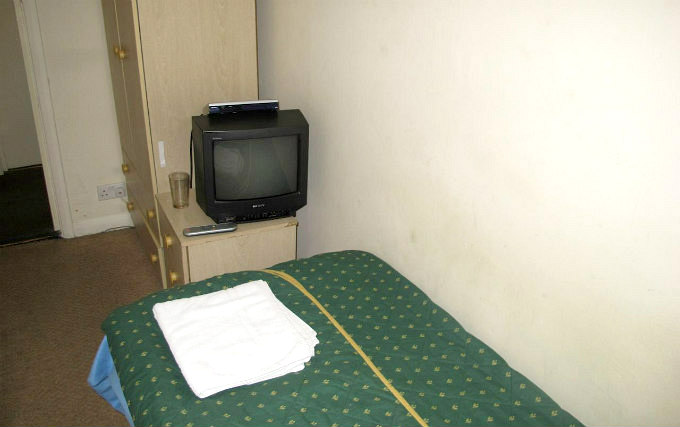 A single room at Chiswick Court Hotel