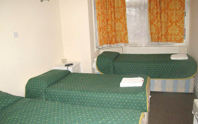 Triple room at Chiswick Court Hotel