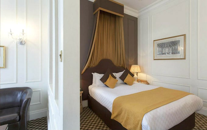 Double Room at Thistle Hotel Hyde Park