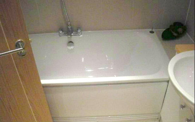 A typical bathroom at Centurion Apartments Stratford