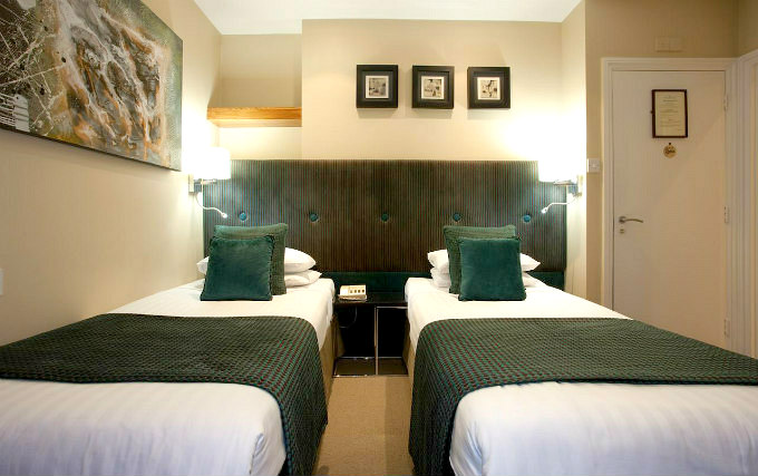 Twin room at New Linden Hotel