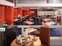 The restaurant at Palms Hotel London