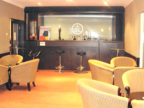 Bar at Newham Hotel