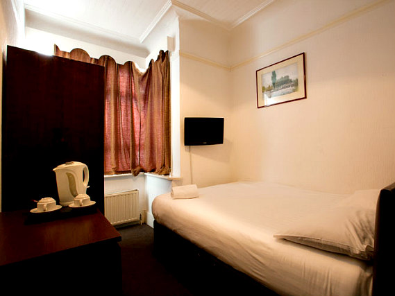 A single room at Banks Hotel