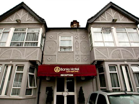 Banks Hotel is situated in a prime location in Ilford close to Ilford Train Station