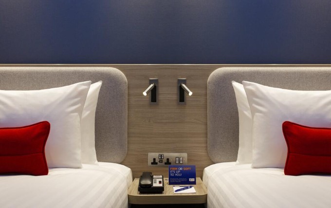 A typical twin room at Holiday Inn Express London Royal Docks Docklands