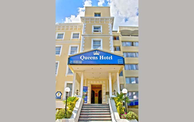 An exterior view of Quality Hotel Crystal Palace