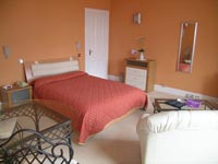 Double room at Whitehouse Apartments