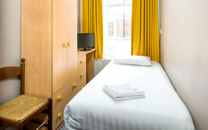 A single room at Aquarius Hotel