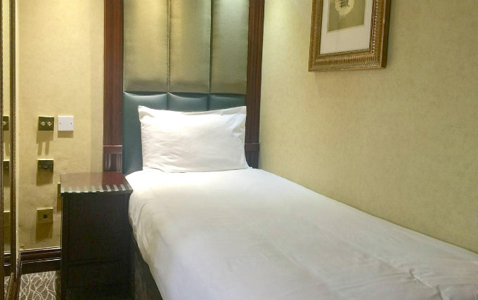 A typical single room at The Hogarth London Kensington