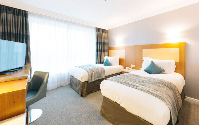 A twin room at Le Meridien Gatwick