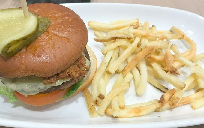 Enjoy a great breakfast at Travelodge Farringdon