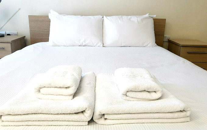 A double room at Amber Garden Bed and Breakfast Hotel