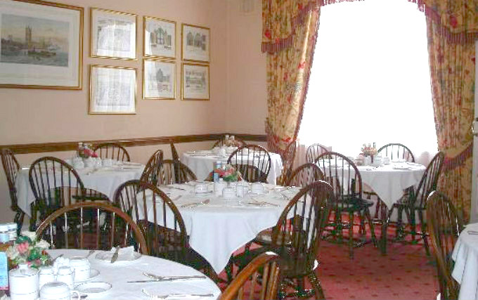 Start your day in the Winchester Hotel London Breakfast Room