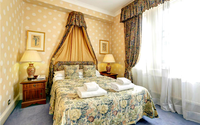 A typical double room at Gainsborough Hotel