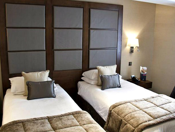 A twin room at Wellington Hotel by Blue Orchid is perfect for two guests