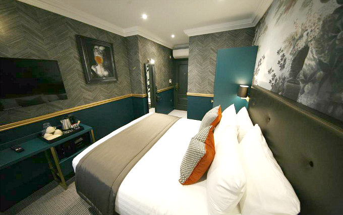 A deluxe double room at Portico Hotel (formerly Hanover)