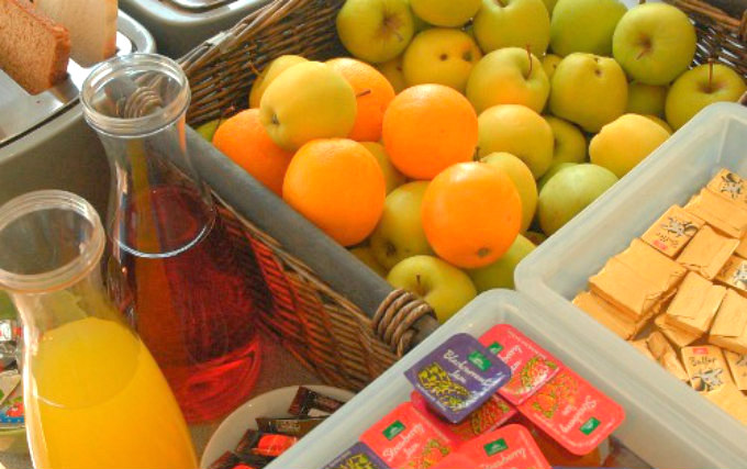 Fruits facilities at Astor Kensington