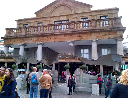 Covent Garden Floating Market, London