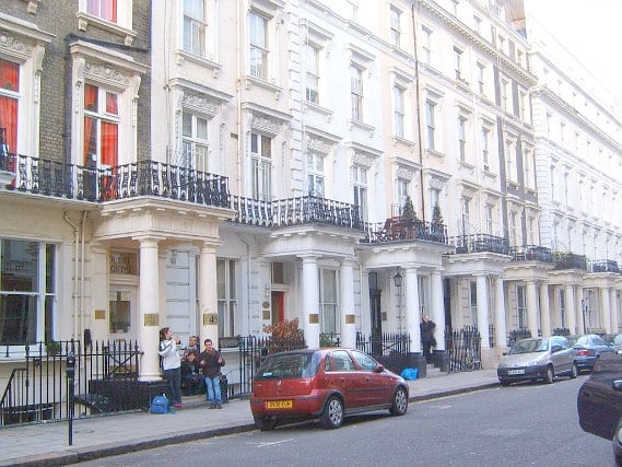 Astor Quest Hostel is situated in a prime location in Bayswater close to Kensington Gardens