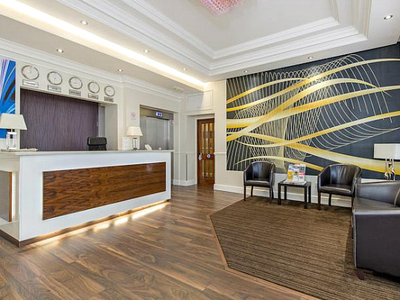 Lidos Hotel has a 24-hour reception