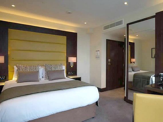 Get a good night's sleep in your comfortable room at St Georges Hotel Wembley