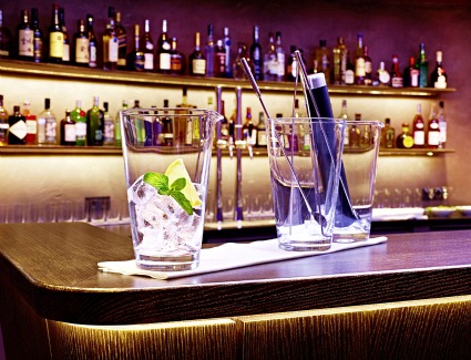 Le Bar des Magis, London