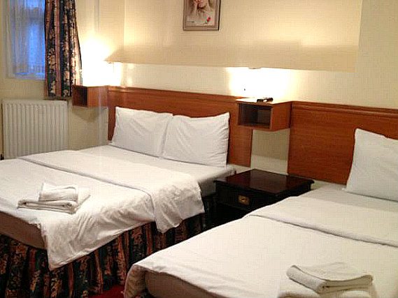 Triple rooms at Bridge Park Hotel are the ideal choice for groups of friends or families