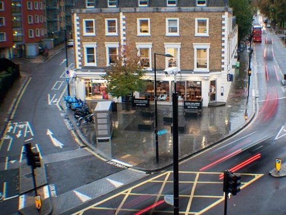 Camden Lock Hotel is situated in a prime location in Camden close to Camden Lock