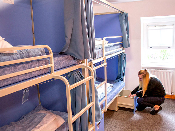 A typical room at Smart Hyde Park Inn Hostel