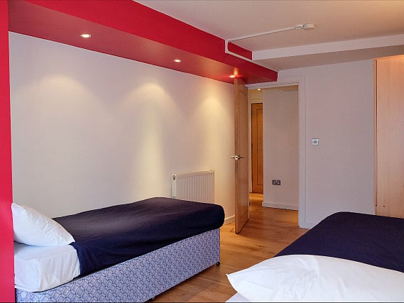 A twin room at Access Apartments Farringdon